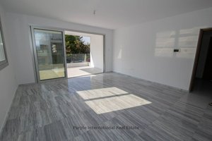 2 bedrooms Apartment in Larnaca, Cyprus No. 5673