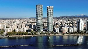 3 bedrooms Apartment in Neapolis, Cyprus No. 5675