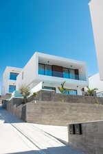 3 bedrooms Villa in Chloraka, Cyprus No. 5730 - Image 9