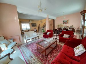 4 bedrooms Villa in Limassol, Cyprus No. 591
