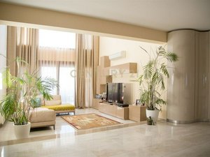 5 bedrooms Villa in Agios Athanasios, Cyprus No. 596