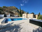 5 bedrooms Villa in Polis, Cyprus No. 6220 - Image 9