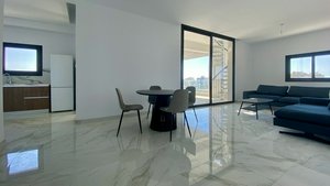 3 bedrooms Apartment in Germasogeia, Cyprus No. 690