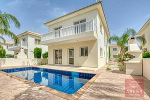 3 bedrooms Villa in Ayia Napa, Cyprus No. 7183