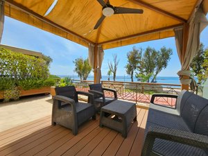 3 bedrooms Apartment in Germasogeia, Cyprus No. 794