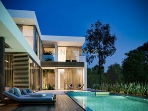 5 bedrooms Villa in Germasogeia, Cyprus No. 810