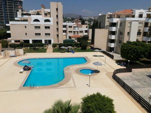 3 bedrooms Apartment in Germasogeia, Cyprus No. 818