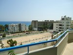 3 bedrooms Apartment in Agios Tychonas, Cyprus No. 824 - Image 10