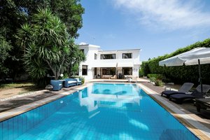 3 bedrooms Villa in Larnaca, Cyprus No. 962