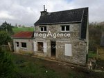 2 bedrooms House in Sourdeval, France No. 10192 - house in France
