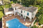 6 bedrooms Villa in Antibes, France No. 102 - Image 2