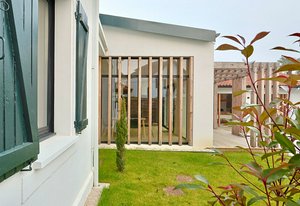 5 bedrooms Villa in Anglet, France No. 106574