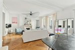 2 bedrooms Apartment in Paris, France No. 108219 - Image 5
