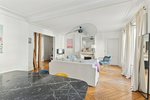 2 bedrooms Apartment in Paris, France No. 108219 - Image 10