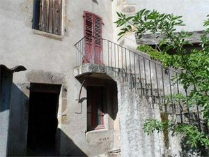 3 bedrooms House in Doyet, France No. 11997