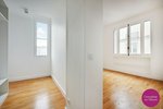 3 bedrooms Apartment in Paris, France No. 126050 - Image 11