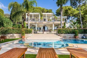 8 bedrooms Villa in Saint-Jean-Cap-Ferrat, France No. 138
