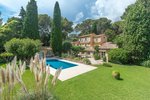 5 bedrooms Villa in Antibes, France No. 1436 - Image 21