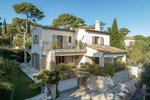 4 bedrooms Villa in Antibes, France No. 1446 - Image 16