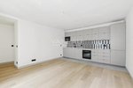 2 bedrooms Apartment in Paris, France No. 149095 - Image 5