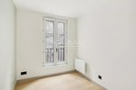 2 bedrooms Apartment in Paris, France No. 149095 - Image 9