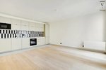 2 bedrooms Apartment in Paris, France No. 149109 - apartment in France