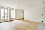 2 bedrooms Apartment in Paris, France No. 149109 - Image 4
