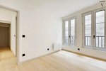 2 bedrooms Apartment in Paris, France No. 149109 - Image 7