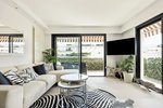 2 bedrooms Apartment in Cannes, France No. 1521 - Image 2