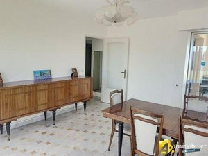 2 bedrooms Condo in Frejus, France No. 16089