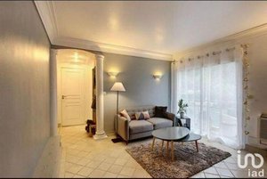 Studio in the Condo in Antibes, France No. 16812