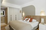 4 bedrooms Apartment in Cannes, France No. 1804 - Image 7