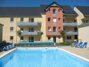 2 bedrooms Apartment in Grandcamp-Maisy, France No. 1900
