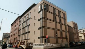35m² Apartment in Lyon, France No. 1913