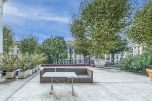 2 bedrooms Apartment in Nice, France No. 1934