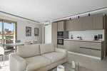 2 bedrooms Apartment in Cannes, France No. 1941 - Image 4