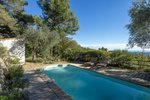 8 bedrooms Villa in Grasse, France No. 1998 - Image 2