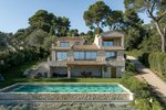 4 bedrooms Villa in Saint-Paul-de-Vence, France No. 2009 - Image 11