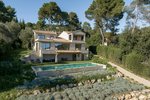 4 bedrooms Villa in Saint-Paul-de-Vence, France No. 2009 - Image 14