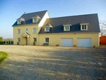 10 bedrooms House in Paris, France No. 2052 - house in France