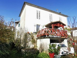 4 bedrooms Townhouse in La Reole, France No. 207833
