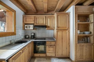 4 bedrooms Apartment in Les Belleville, France No. 295