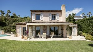 3 bedrooms Villa in Villeneuve-Loubet, France No. 651