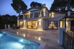 5 bedrooms Villa in Antibes, France No. 695 - villa in France