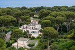 7 bedrooms Villa in Antibes, France No. 697 - Image 5