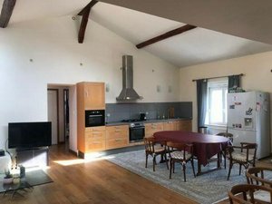 3 bedrooms Condo in Nancy, France No. 7008