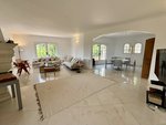 4 bedrooms Villa in Mougins, France No. 802 - Image 2