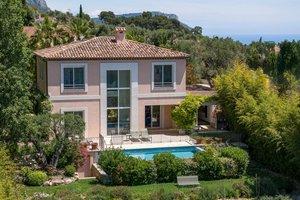 4 bedrooms Villa in Villefranche-sur-Mer, France No. 844
