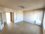 2 bedrooms Apartment in Orleans, France No. 88980 - apartment in France