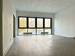 3 rooms Office in Chemnitz, Germany No. 112611